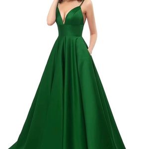 Emerald Green formal/prom/evening gown dress size 6
